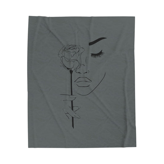 Elegant Rose Velveteen Plush Blanket - Soft Floral Throw for Home Decor & Gift